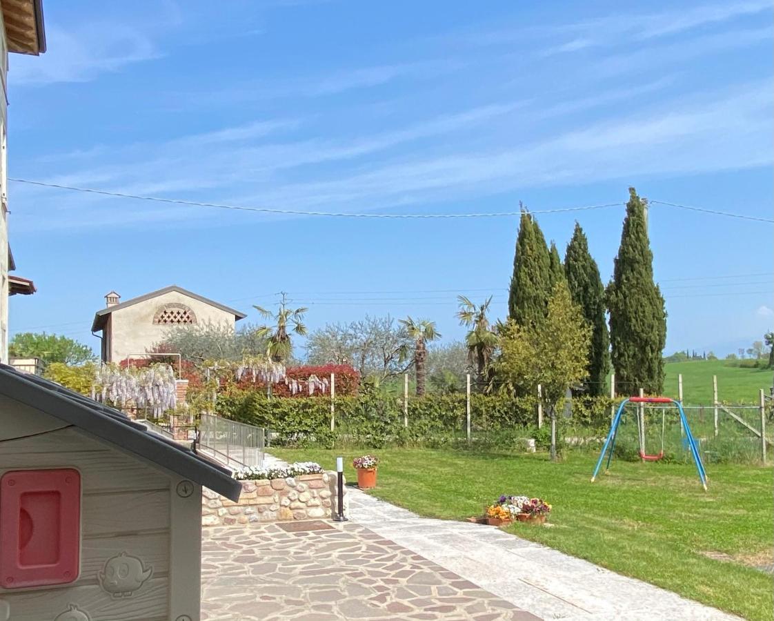 Antico Stemma Corte Meneghella Monzambano Εξωτερικό φωτογραφία