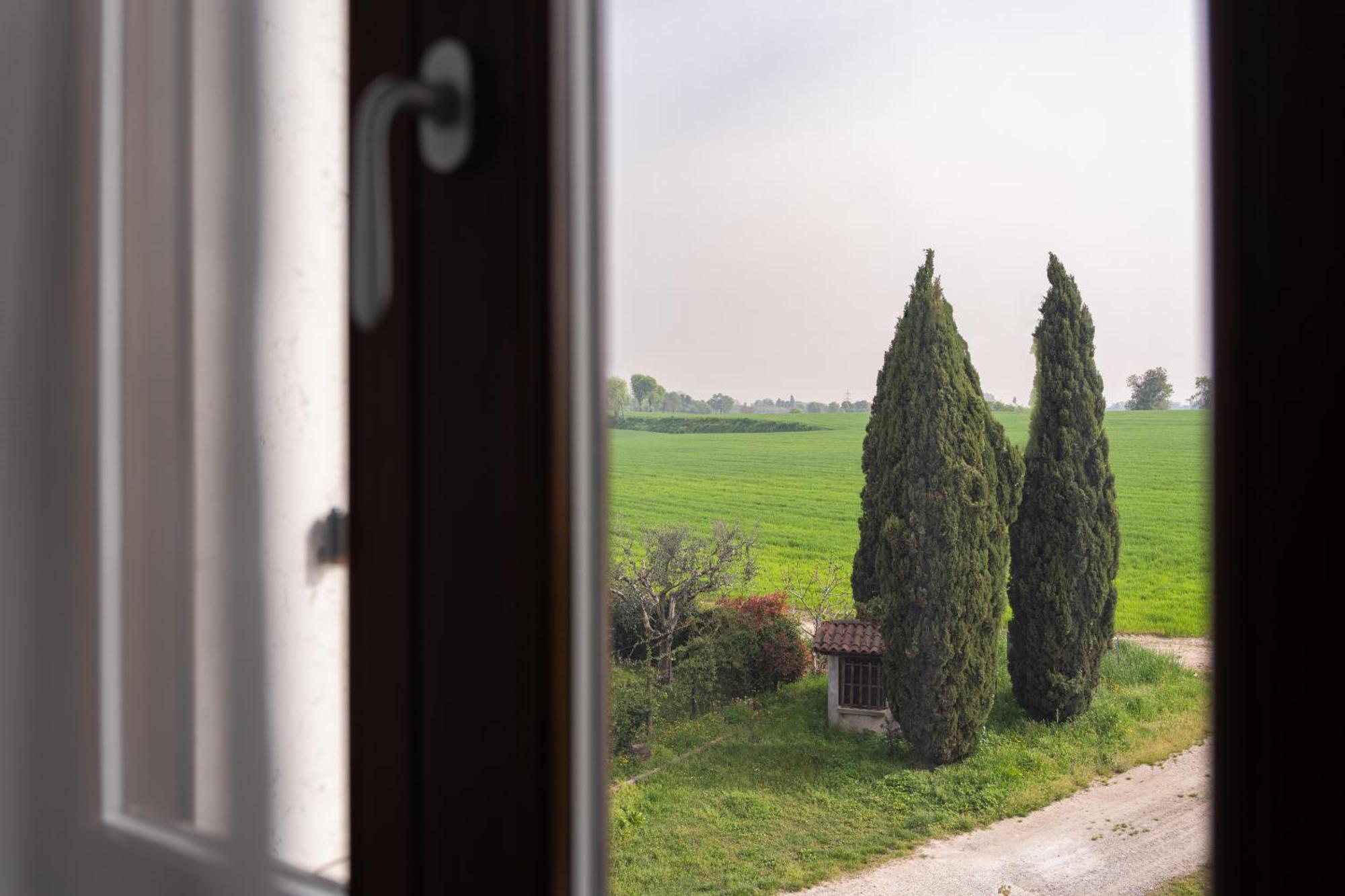 Antico Stemma Corte Meneghella Monzambano Εξωτερικό φωτογραφία
